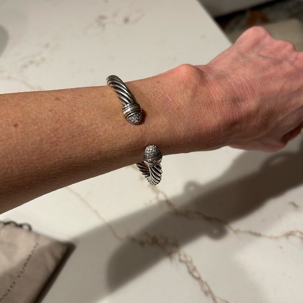 David Yurman 7mm diamond cable bracelet - Picture 6 of 10